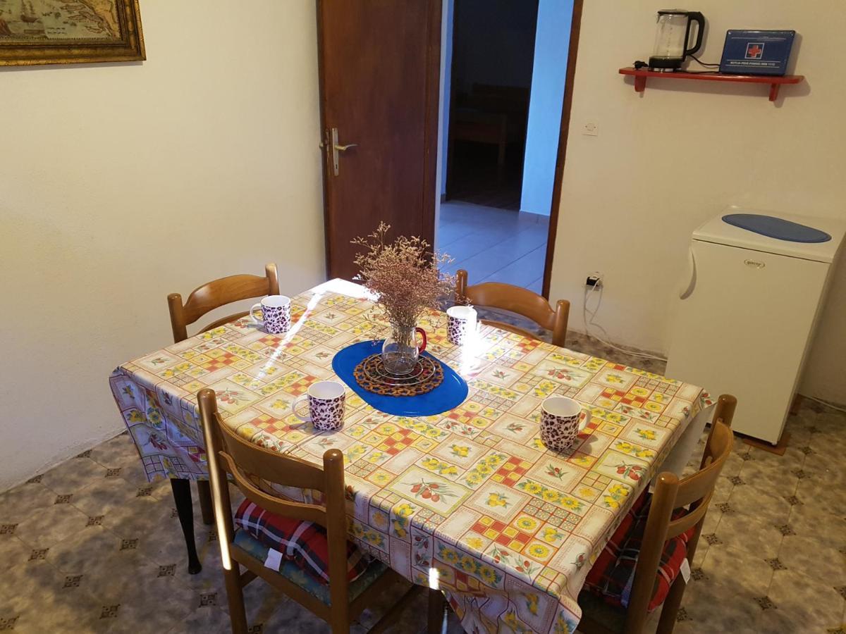 Extra Spacious Seaview Apartments Close To The Beach, With Large Terraces And Free Wi-Fi & Ac & Bbq & Parking Space Sali Esterno foto